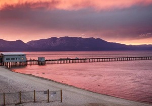 Convenient Stay! On-site Pool and Spa, Near Emerald Bay State Park!