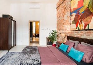 Cool Apartment in Bohemian Former Jewish Quarter