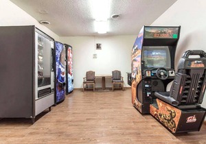 Coratel Inn & Suites By Jasper McCook - Deluxe 2 Queen Bed NS