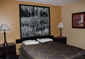 Coratel Inn & Suites Stillwater - 1 King Bed Non-Smoking