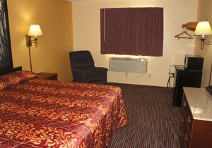 Coratel Inn & Suites Stillwater - 1 King Accessible Non-Smoking