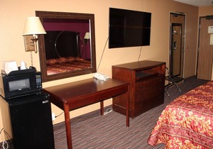 Coratel Inn & Suites Stillwater - 1 King Accessible Non-Smoking