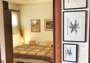 Cordelia 3 with lake view and pool