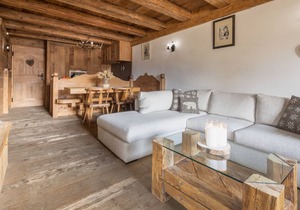 Cortina Lodge Stunning View R&R