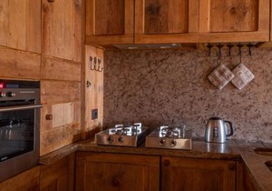 Cortina Lodge Stunning View R&R