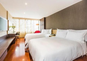 Cosmos 100 Hotel & Centro de Convenciones - Hoteles Cosmos