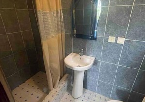 Cosy 1- bedroom serviced apartment in Labone