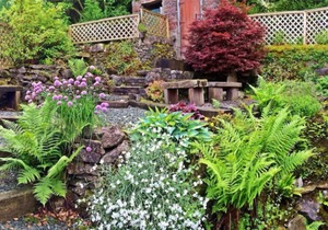 Cosy 2 bed cottage in the heart of Castleton at the bottom of Cavedale walk and Peveril Castle.