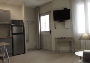 Cosy 2-room apartment for 4 people, Quartier Latin, Mouffetard, Luxembourg