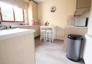 Cosy and welcoming. A real home from home with parking and access to city
