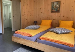 Cosy apartment for 2 people with WIFI, balcony and parking