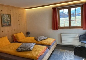 Cosy apartment for 2 people with WIFI, balcony and parking