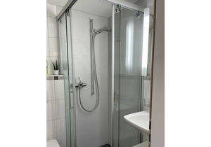 Cosy apartment for 2 people with WIFI, balcony and parking