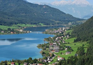 Cosy Apartment in Weissensee near Ski Lift