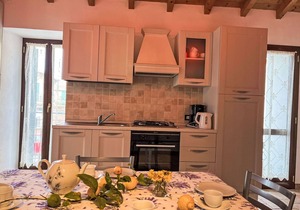 Cosy apartment in villa for 4 people with WIFI, TV, patio and pets allowed