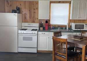 Cottage 5 on Beautiful Fox Lake!