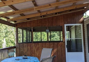 Cottage #8 King Creek Resort & Marina