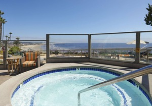 Cottage Inn By The Sea