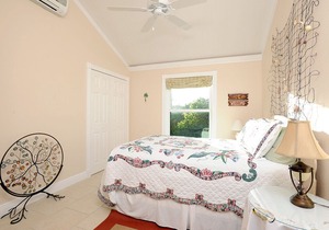 Cotton & Coconuts home 3 bedrooms 2 1/2 bath with ocean views