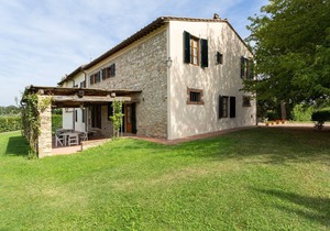 Country House / Farm House in Mercatale with 1 bedrooms sleeps 2