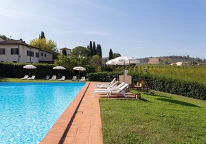 Country House / Farm House in Mercatale with 1 bedrooms sleeps 2