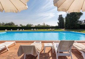 Country House / Farm House in Mercatale with 1 bedrooms sleeps 2