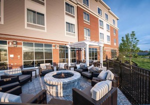 Courtyard by Marriott Boston Littleton