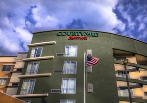 Courtyard by Marriott Charleston Downtown/Civic Center