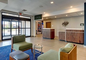 Courtyard Lexington South/Hamburg Place