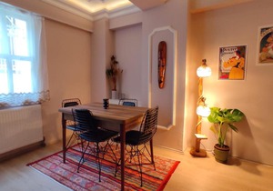 Cozy 1+1 and garden, in center of Kadıköy-İstanbul