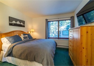 Cozy 1Bed+Loft Condo in Desirable Horizons 4