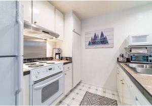 Cozy 1Bed+Loft Condo in Desirable Horizons 4