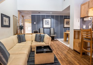 Cozy 1Bed+Loft Condo in the Heart of Mammoth Town