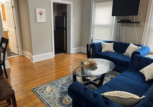 Cozy 2BD/2BA near Rittenhouse sq