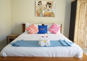 Cozy 3 Bedroom villa Seminyak
