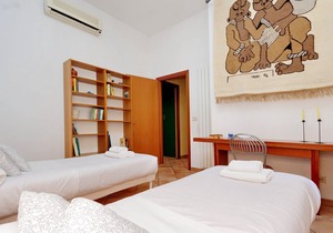 Cozy apartment for 4 in Trastevere