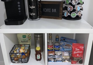 Cozy Capitol Hill Apt 1 Minute Walk To Metro w/Parking