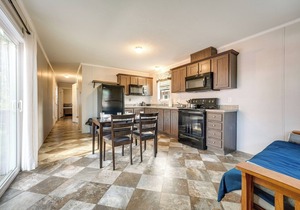 Cozy Cassopolis Cabin, Near Parks & Golfing!