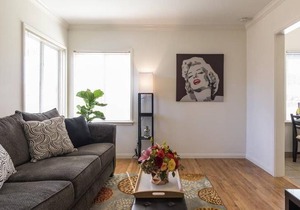 Cozy Cottage - Full Kitchen & At-Home Comfort