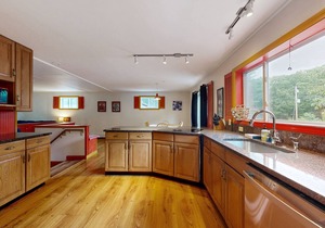 Cozy cottage with fast WiFi & full kitchen - 1 mile to downtown & next to Acadia