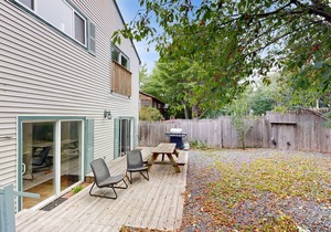 Cozy cottage with fast WiFi & full kitchen - 1 mile to downtown & next to Acadia