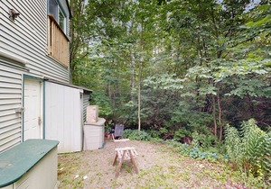 Cozy cottage with fast WiFi & full kitchen - 1 mile to downtown & next to Acadia