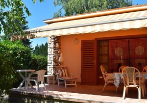 Cozy Family Cottage at the Lake