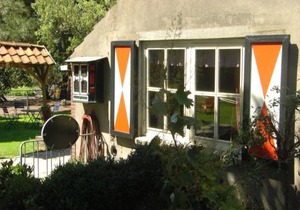 Cozy Holiday Home in Bergen op Zoom with Garden
