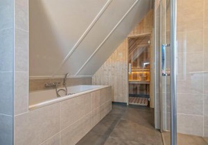 Cozy Home In Den Ham With Kitchen