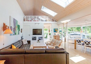 Cozy home in Fårevejle with sauna