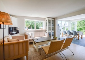 Cozy home in Fårevejle with sauna