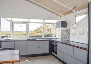 Cozy home in Ringkøbing with sauna