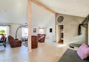 Cozy Home In Skärhamn With Wifi