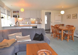 Cozy home in Sunds with WiFi